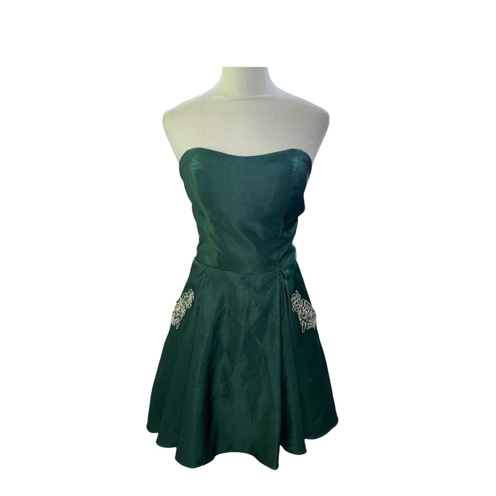 Blondie Nites Stacy Sklar Green Satin Strapless Beaded Fit Flare Dress 1 3652BN
